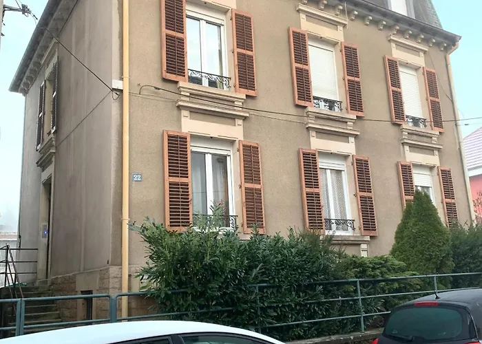 L Etoile Appartement Tout Confort A Epinal Gare Classe 3 Etoiles